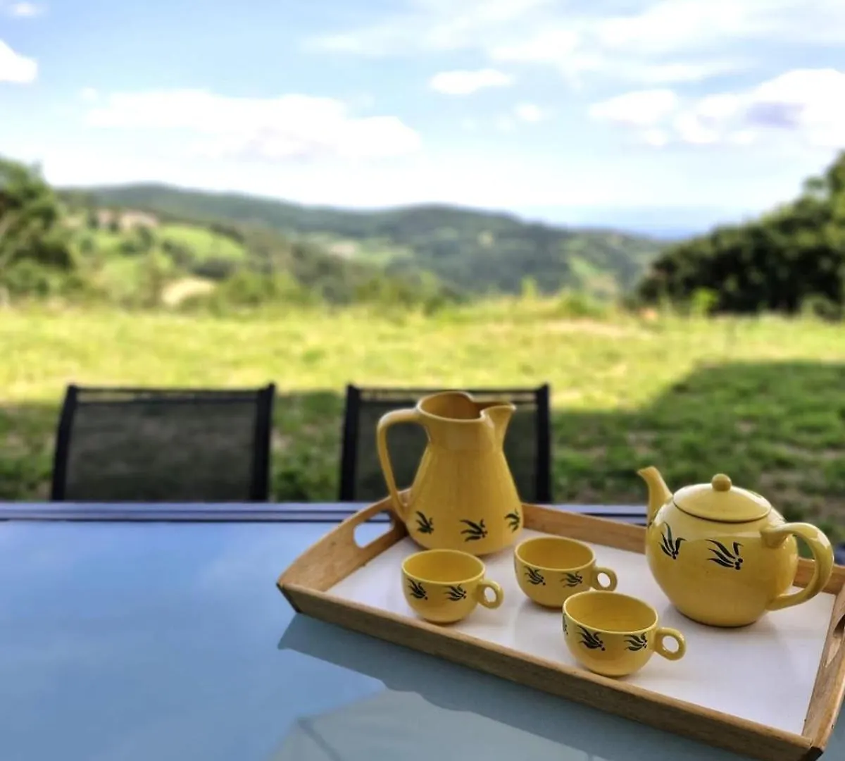Holiday home La Comboursiere Maison Familiale En Pierre Thelis-la-Combe